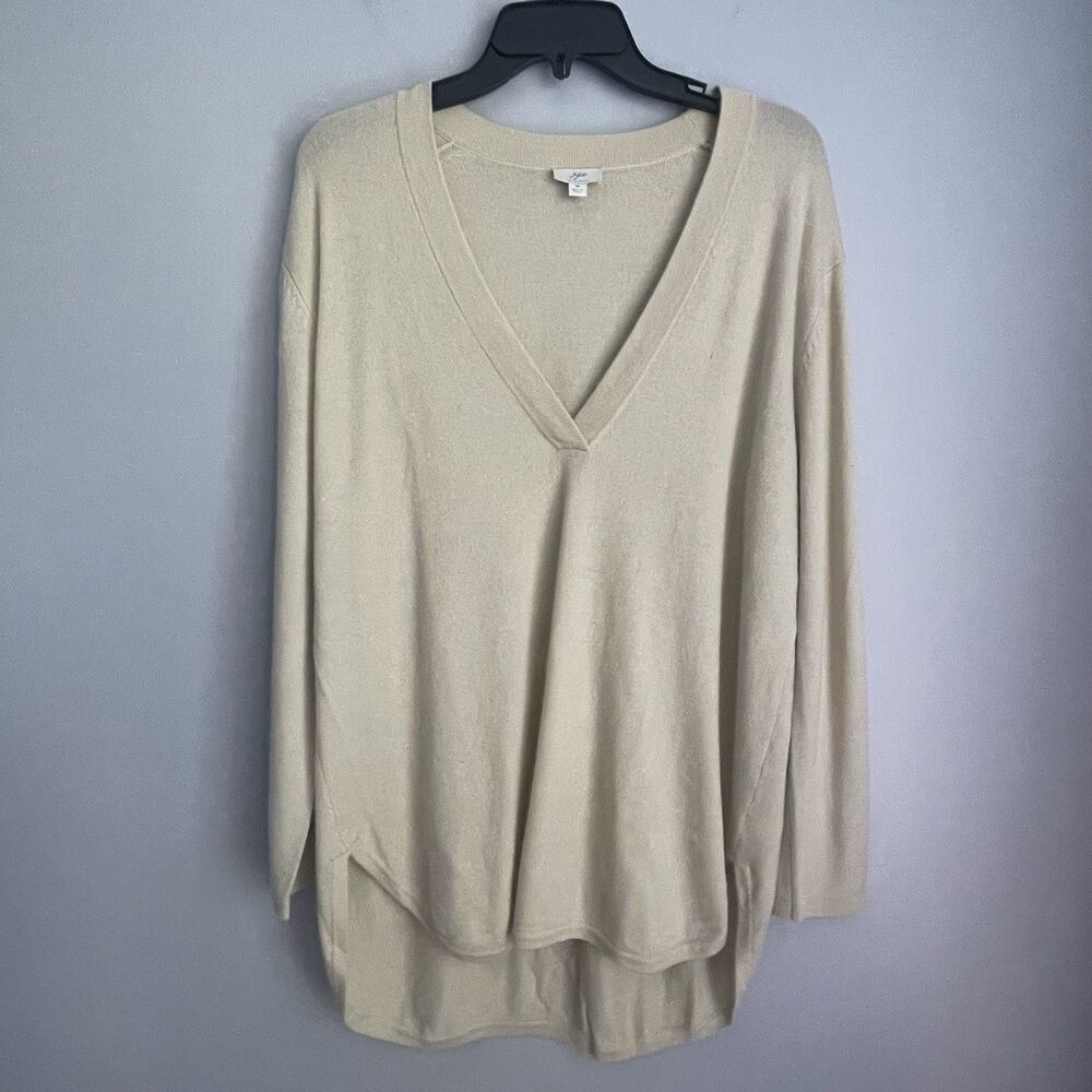 J. Jill Cashmere Sweater Size M Pale Yellow Hi Low V Neck Long Round Hem Preppy
